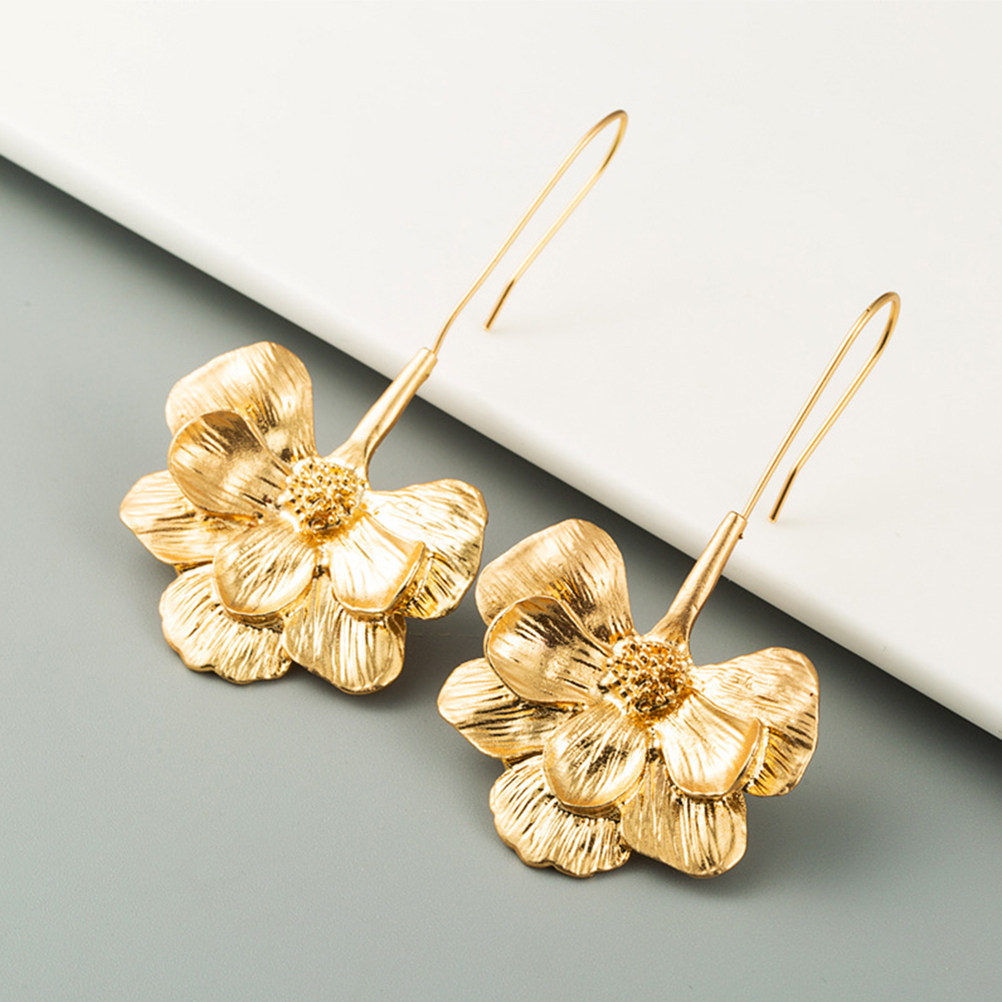 Women'S Accessories Gift Ideas - 1 пара металлических серег с цветочным