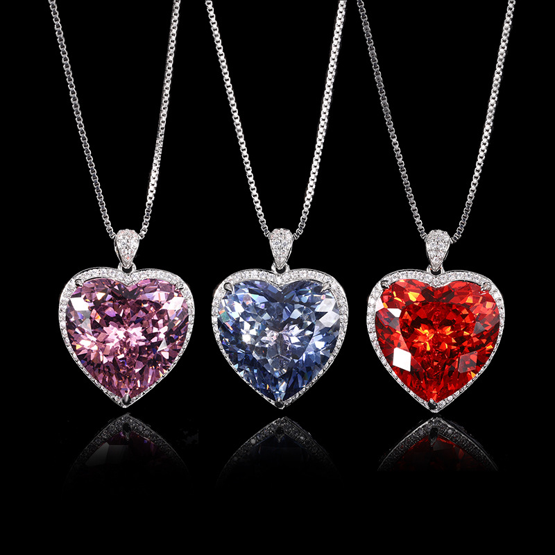 Women Accessories In Wholesale - Ожерелье с подвеской в форме сердца