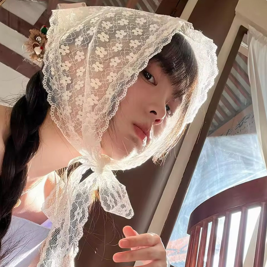 Women Accessories Photos - 1 шт. треугольный кружевной платок белого