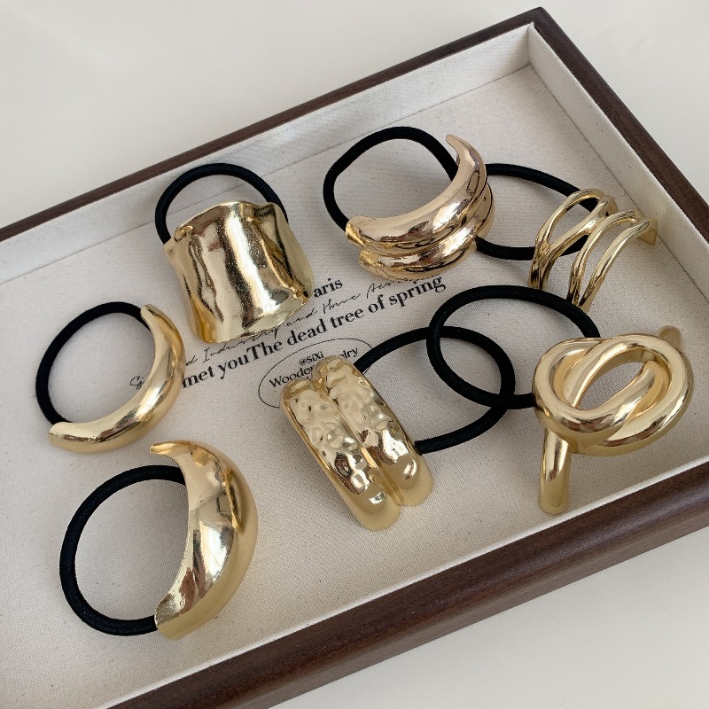 Металлические геометрические р – обзор и цена Wrap Ring Gold