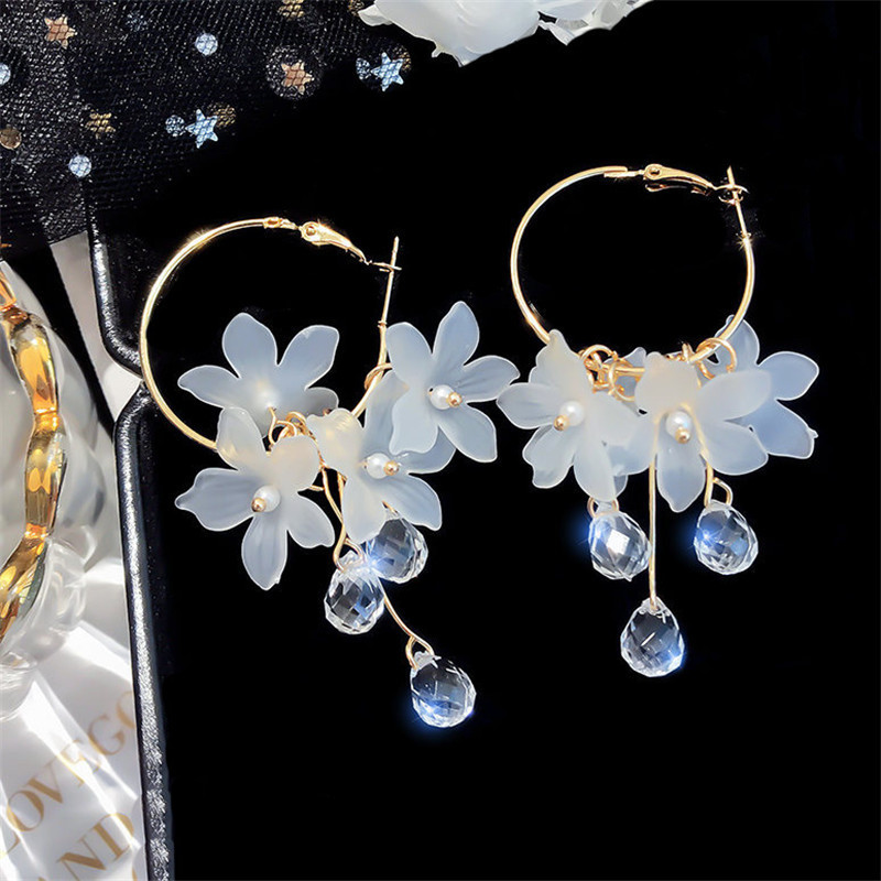 Корейские модные циркониевые б – обзор и цена Women'S Accessories Trends 2026