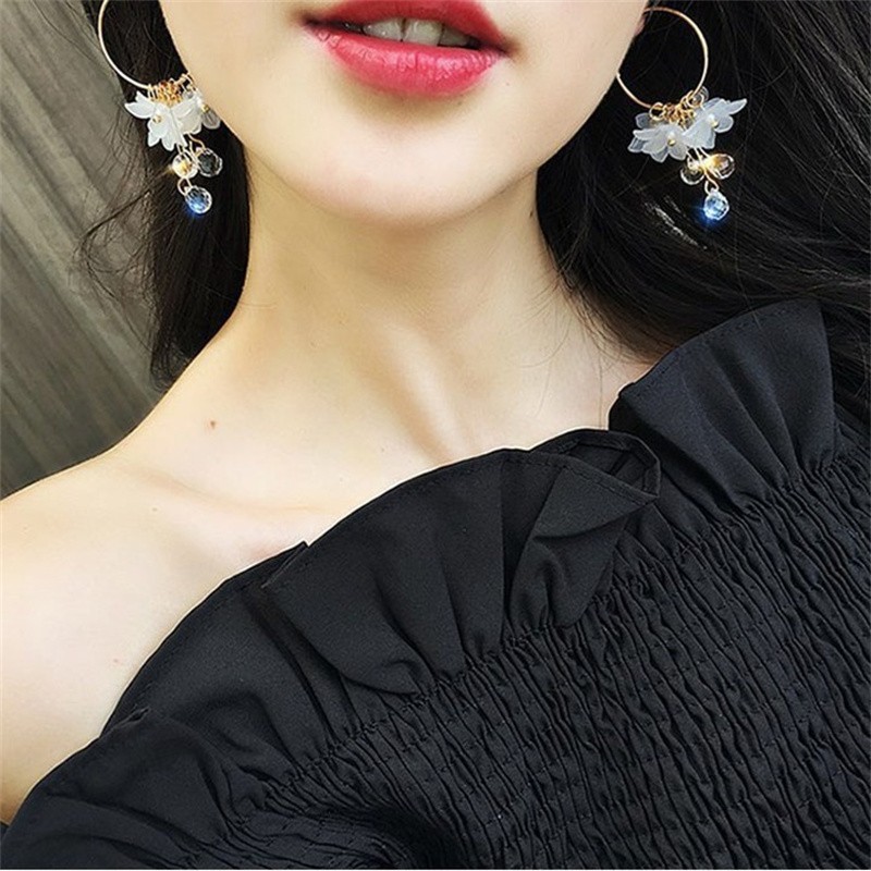 Корейские модные циркониевые б – обзор и цена Women'S Accessories Trends 2026