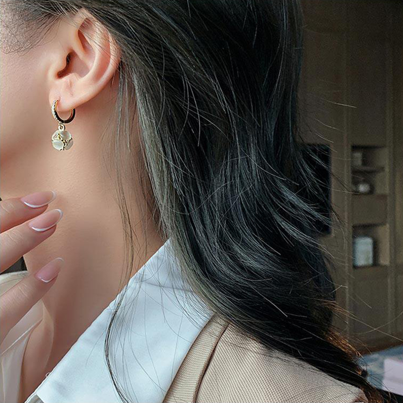 Элегантные серьги-подвески с к – обзор и цена Women'S Accessories Trends 2026