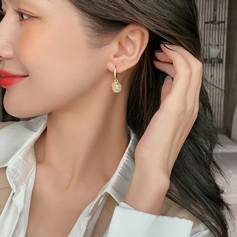 Элегантные серьги-подвески с к – обзор и цена Women'S Accessories Trends 2026